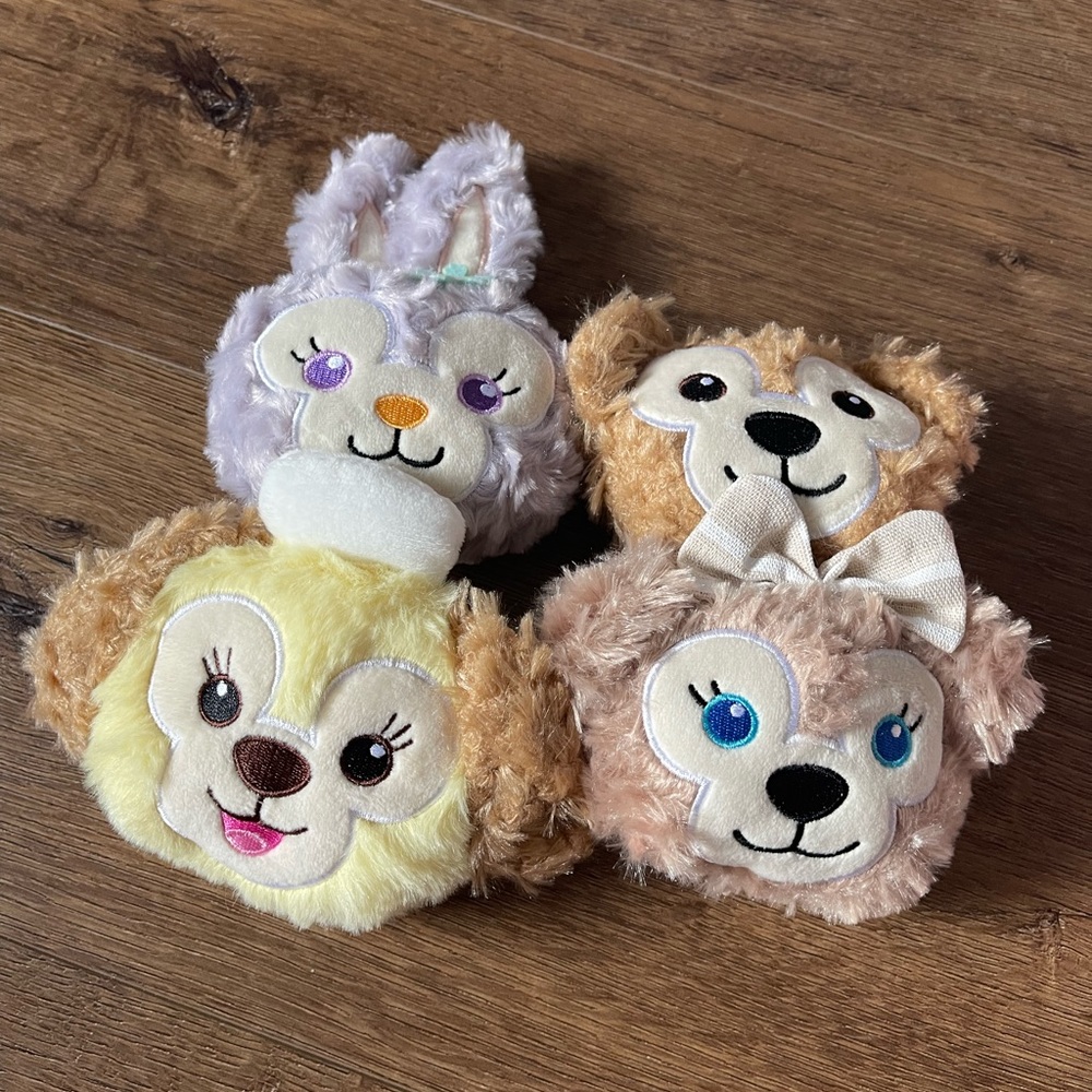 DISNEY-NWOT Duffy’s Friends Plushies Bag-4 Plushes Included - Picture 4 of 12